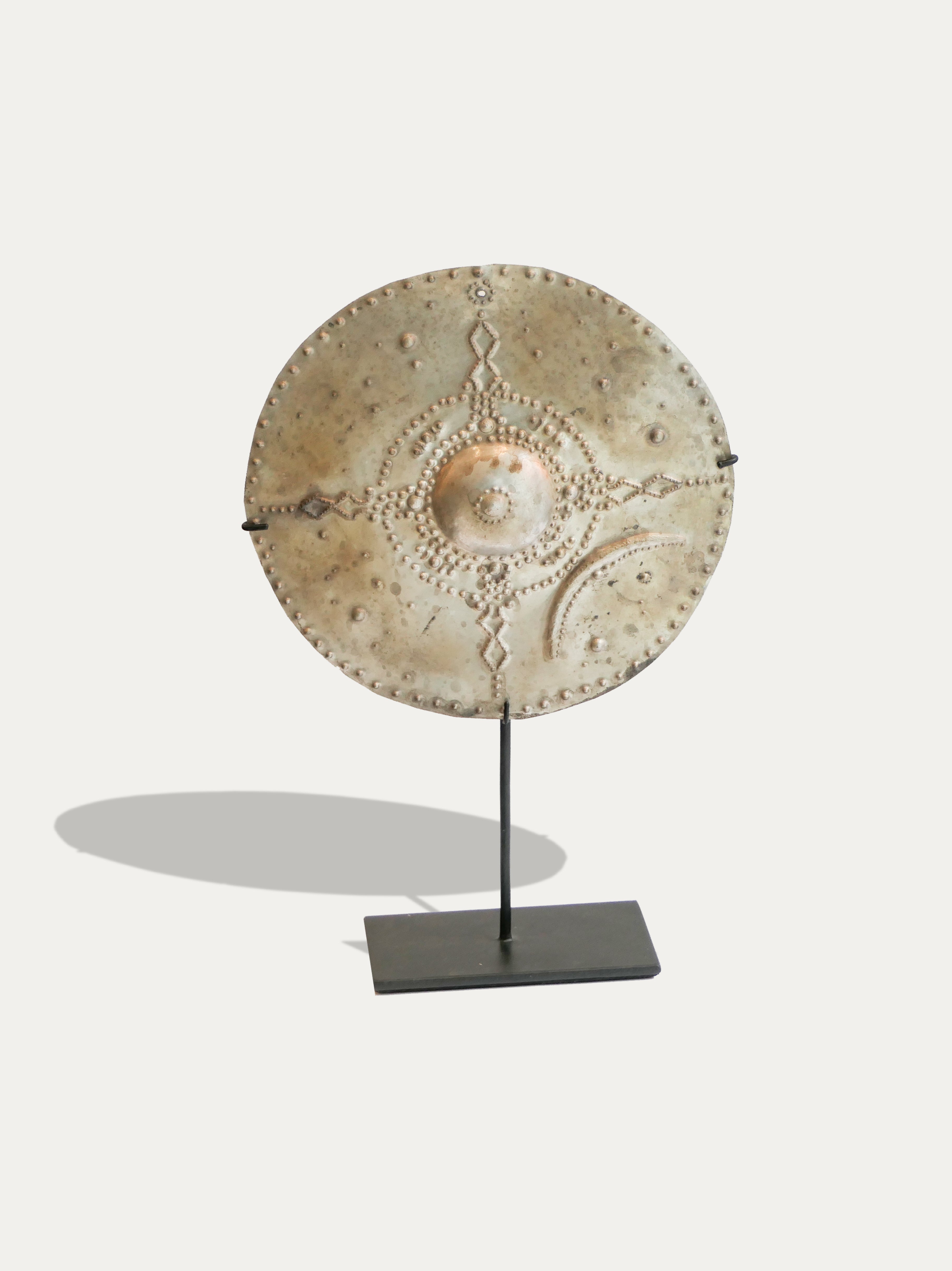 Pectoral plate from Papua - Asian Art from Kirschon