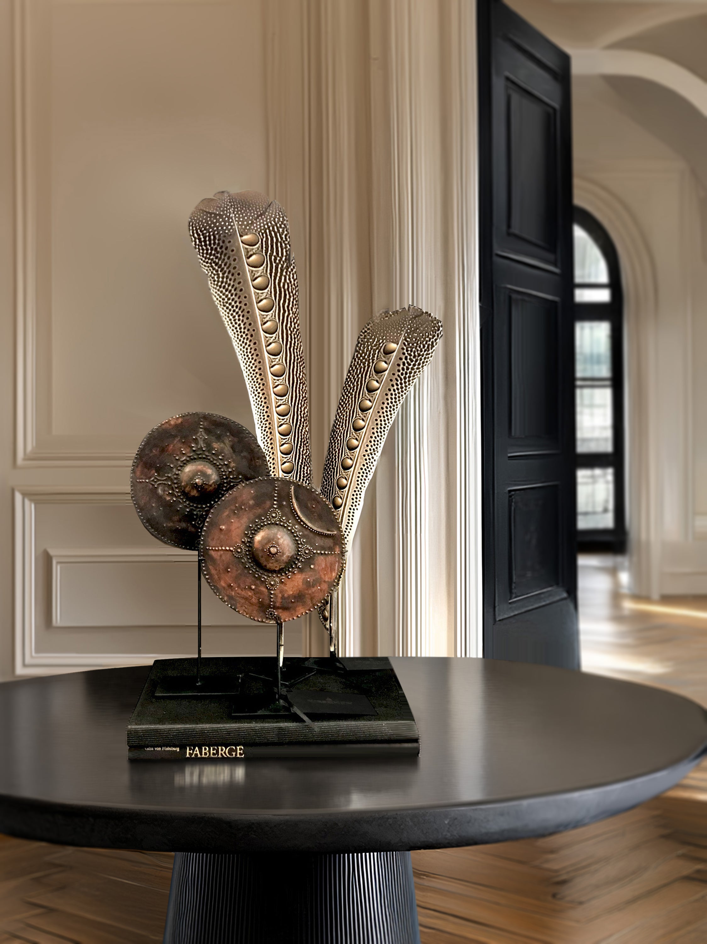 Satz von 2 Brustplatten aus Timor mit antiker dunkler Bronzefarbe