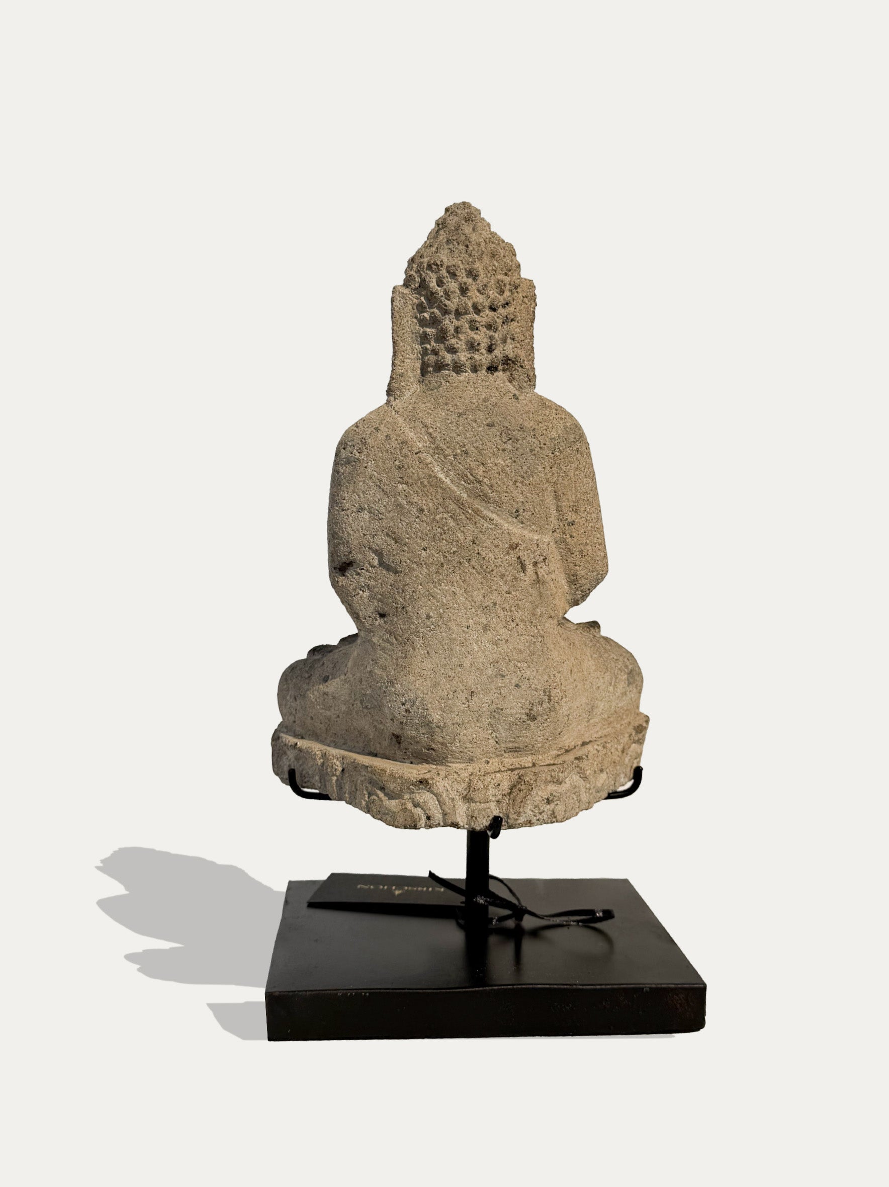 BOUDDHA VINTAGE EN PRIÈRE