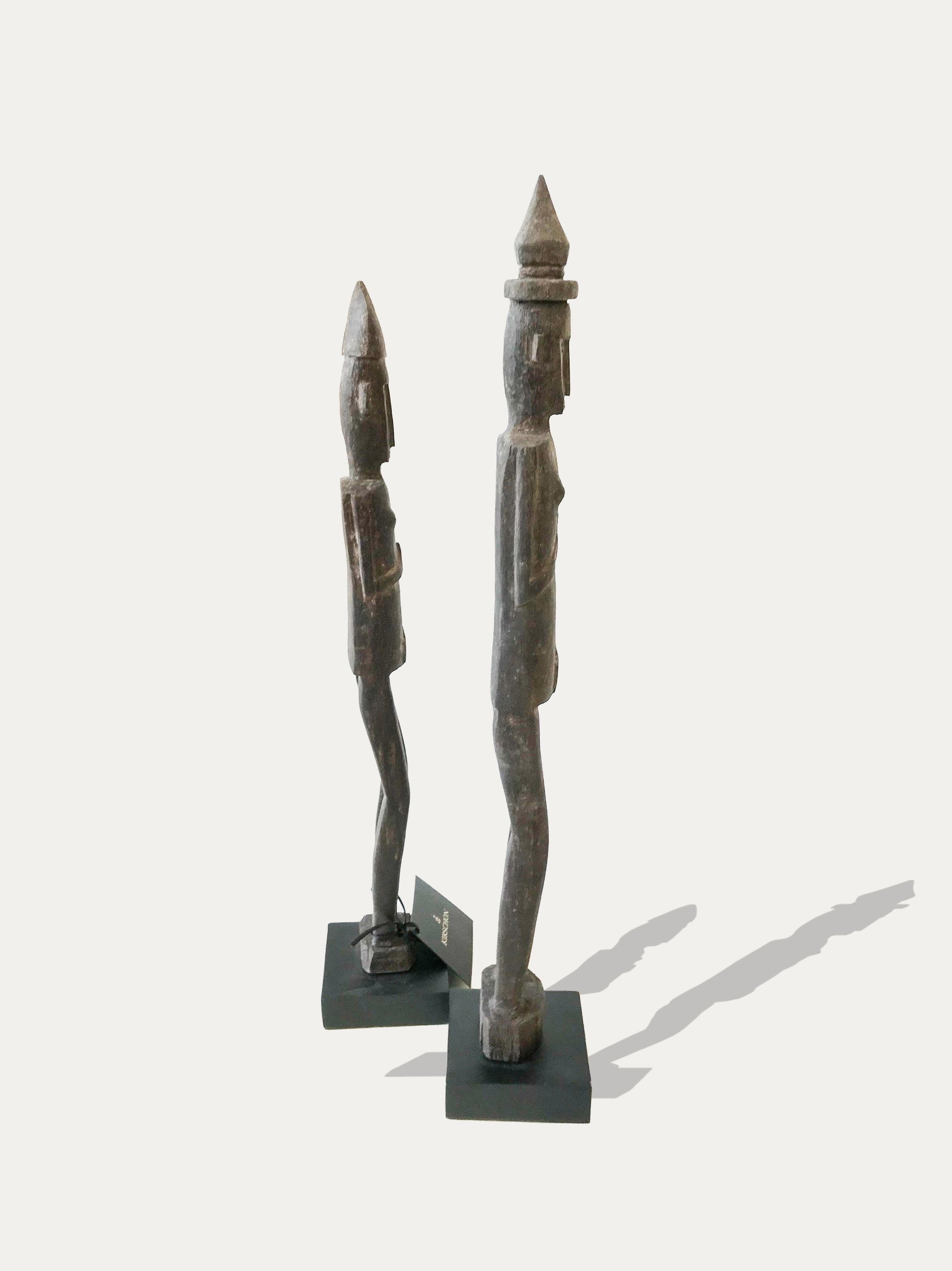 Vintage Dayak Hampatong figures from Borneo - Asian Art from Kirschon