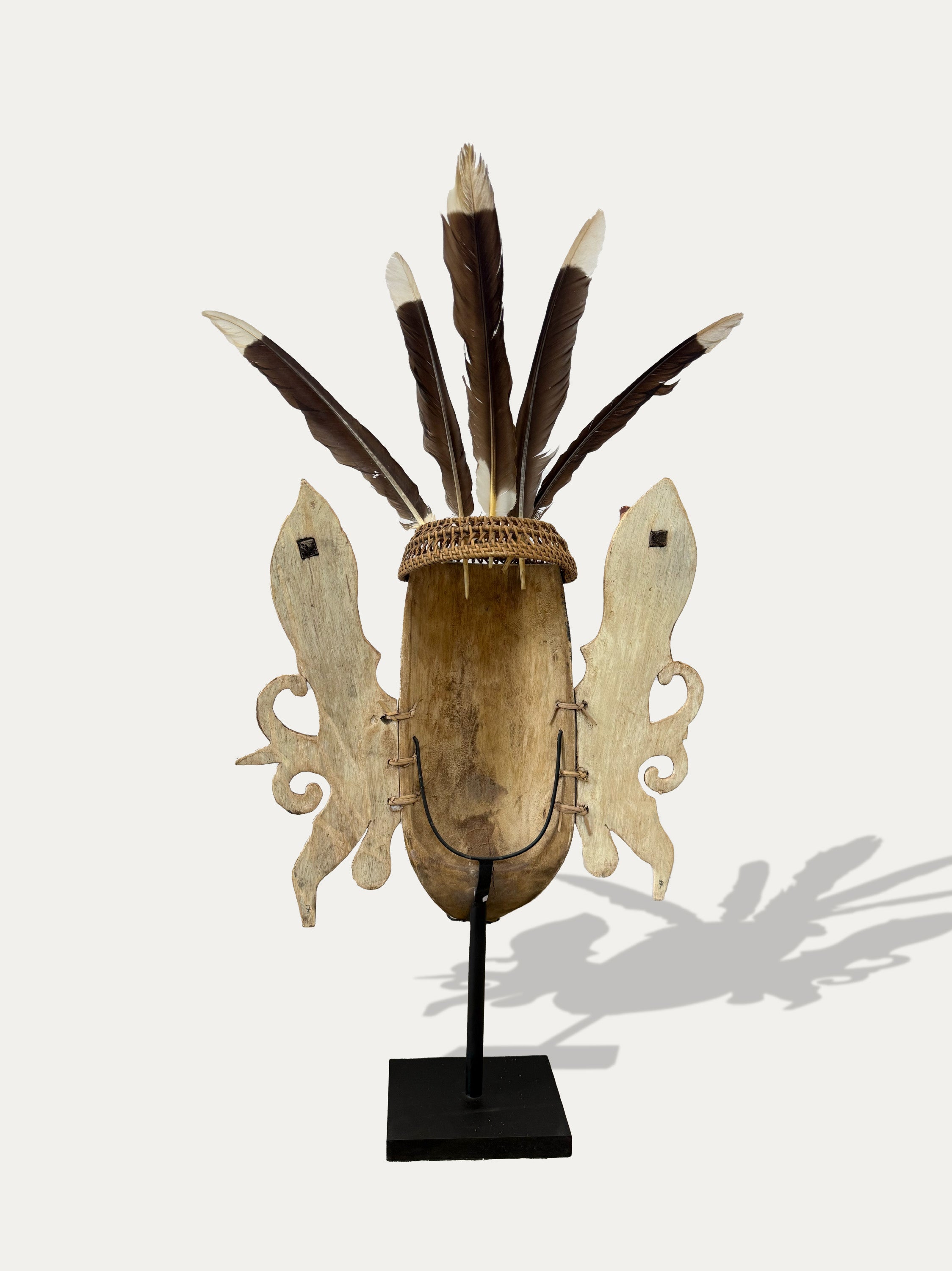 hudoq-mask-dayak-kalimantan-borneo-indonesia-tribal-art