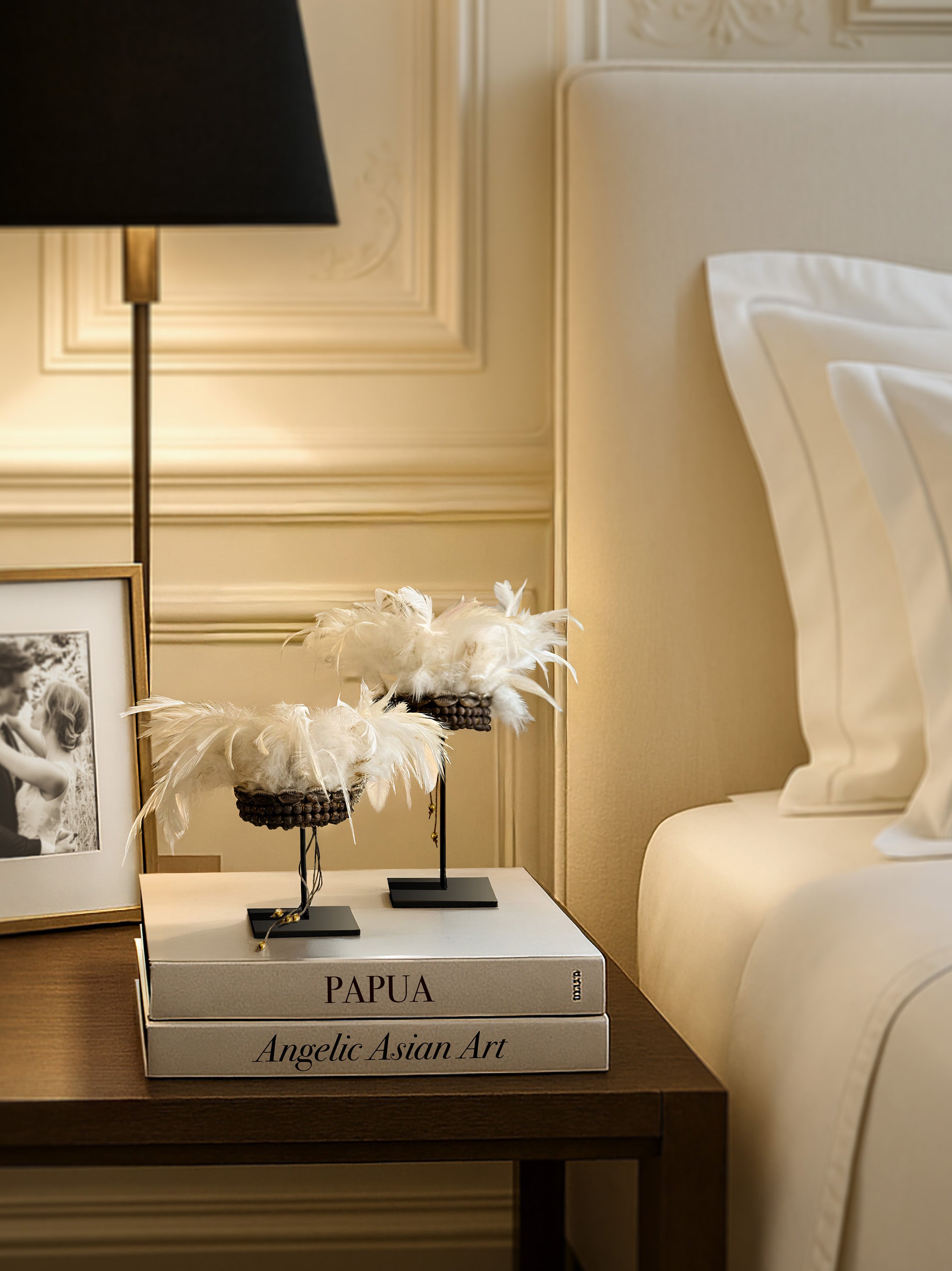 lake-como-interior-feather-shell-bracelets-kirschon