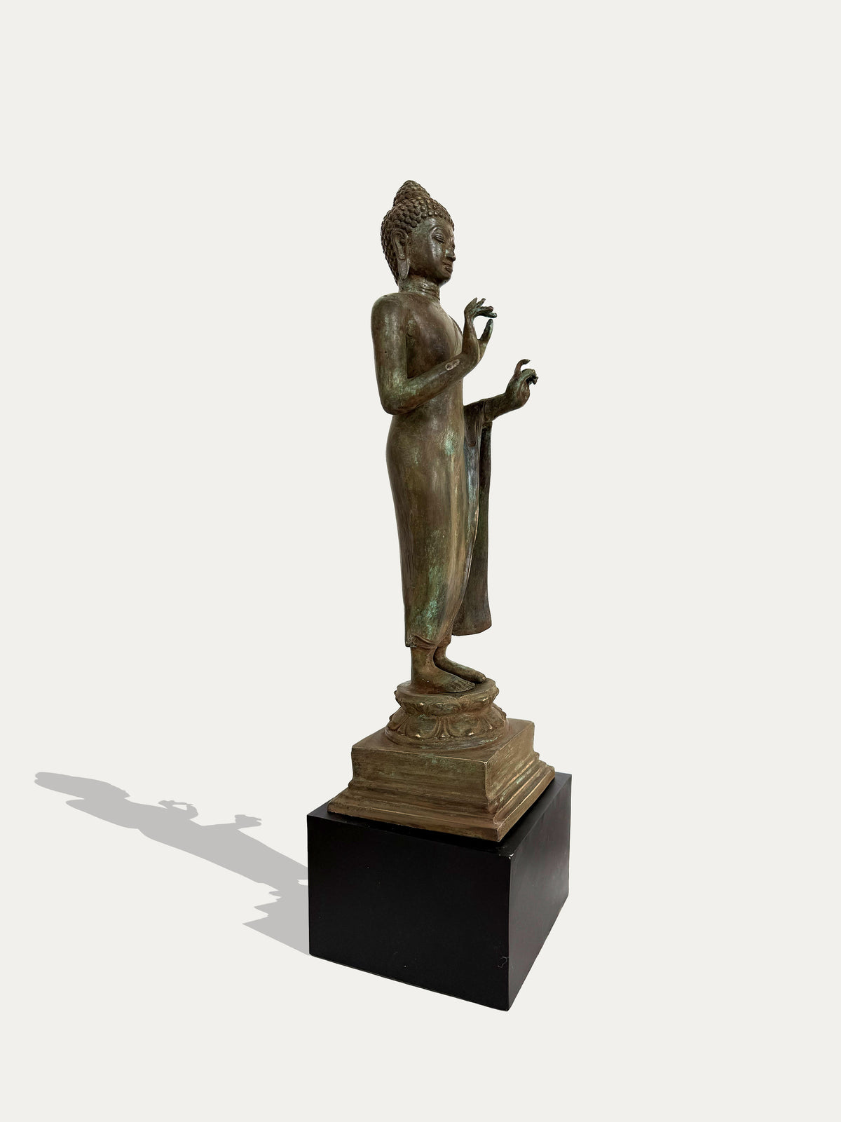 Gran Buda vintage de bronce