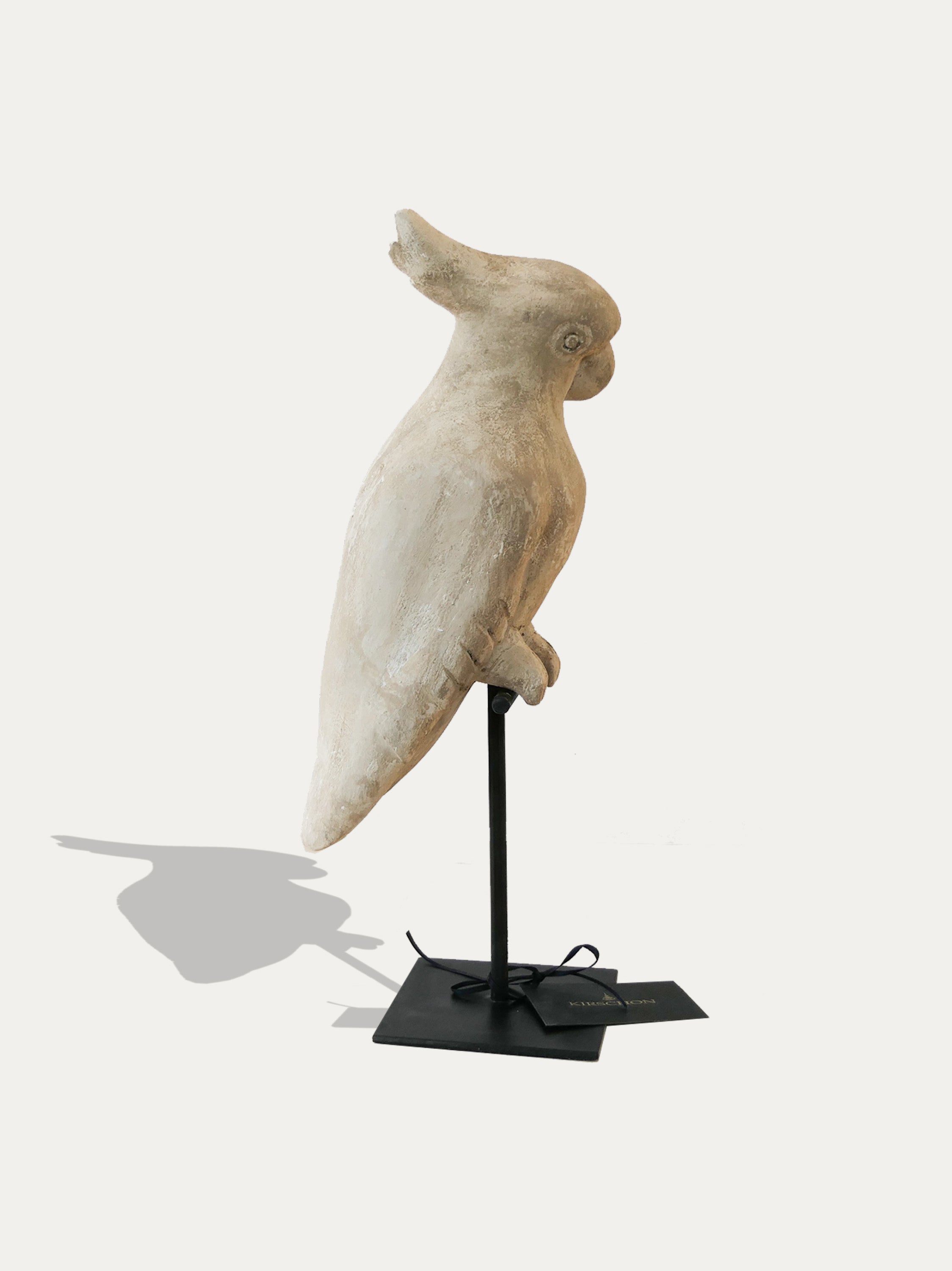 Crested cockatoo statue from Timor - Asian Art from Kirschon