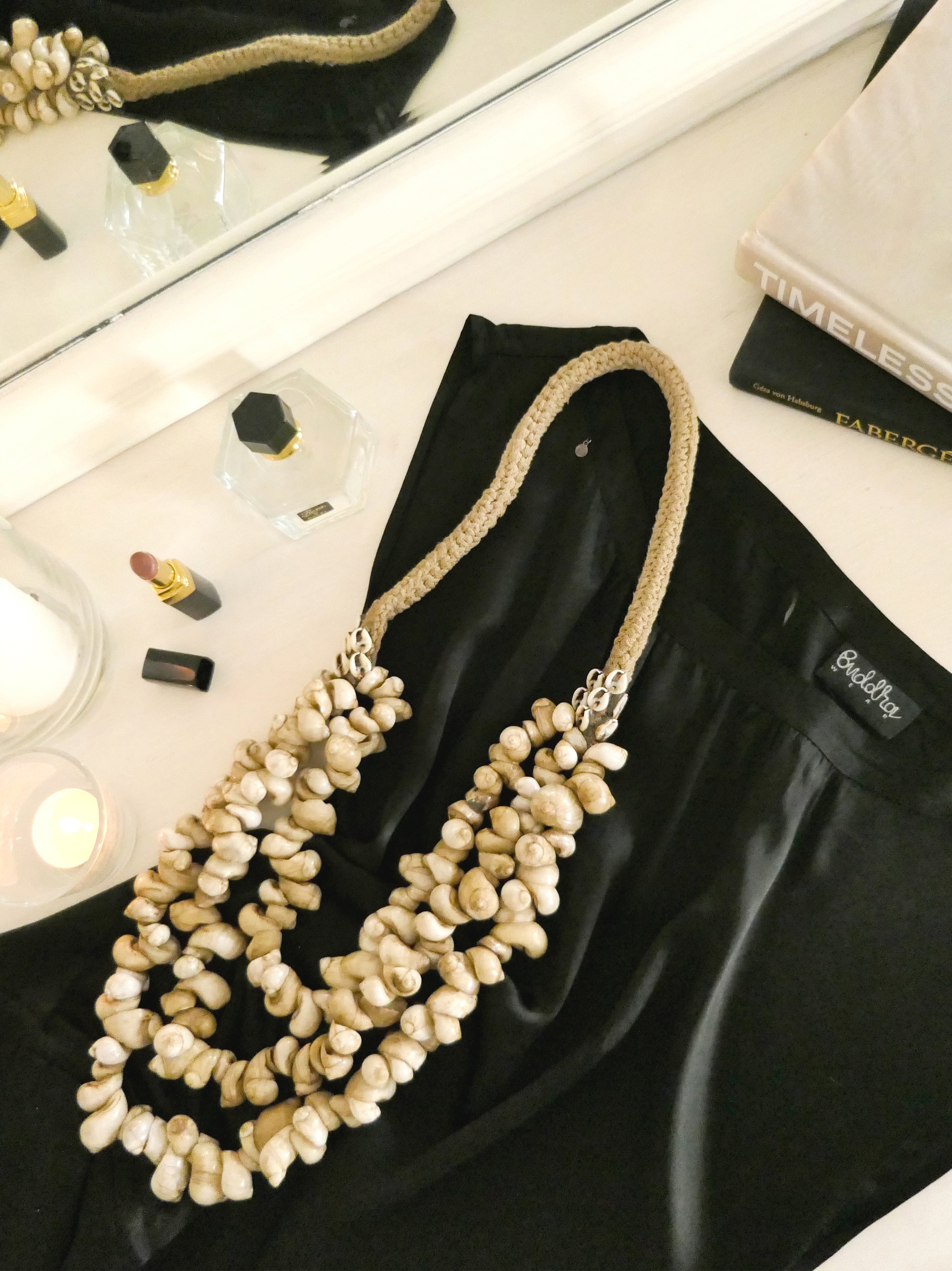 Tribal Shell Necklace from Papua - Asian Art from Kirschon