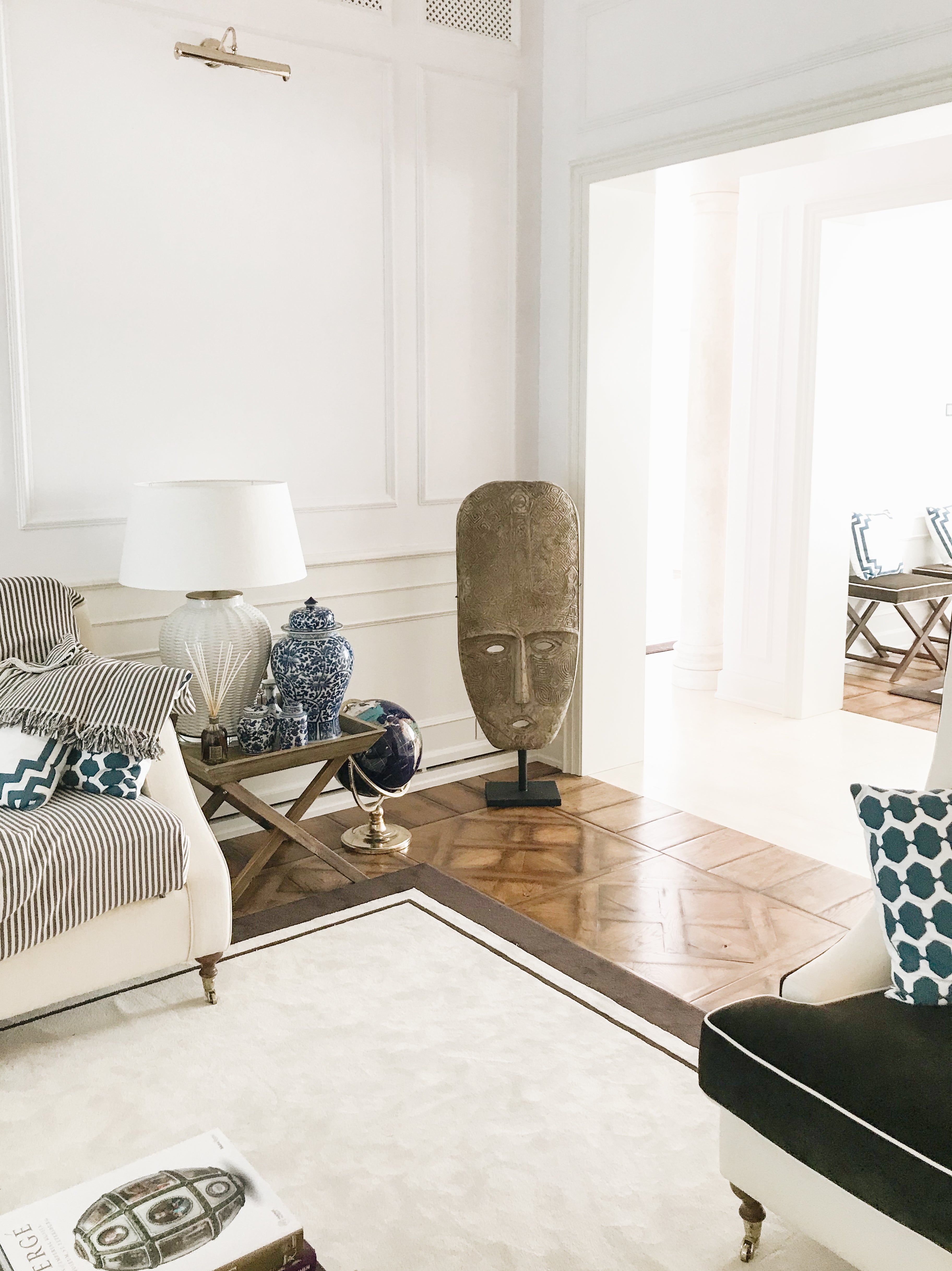 indonesian-wood-mask-sumba-living-room-italian-style