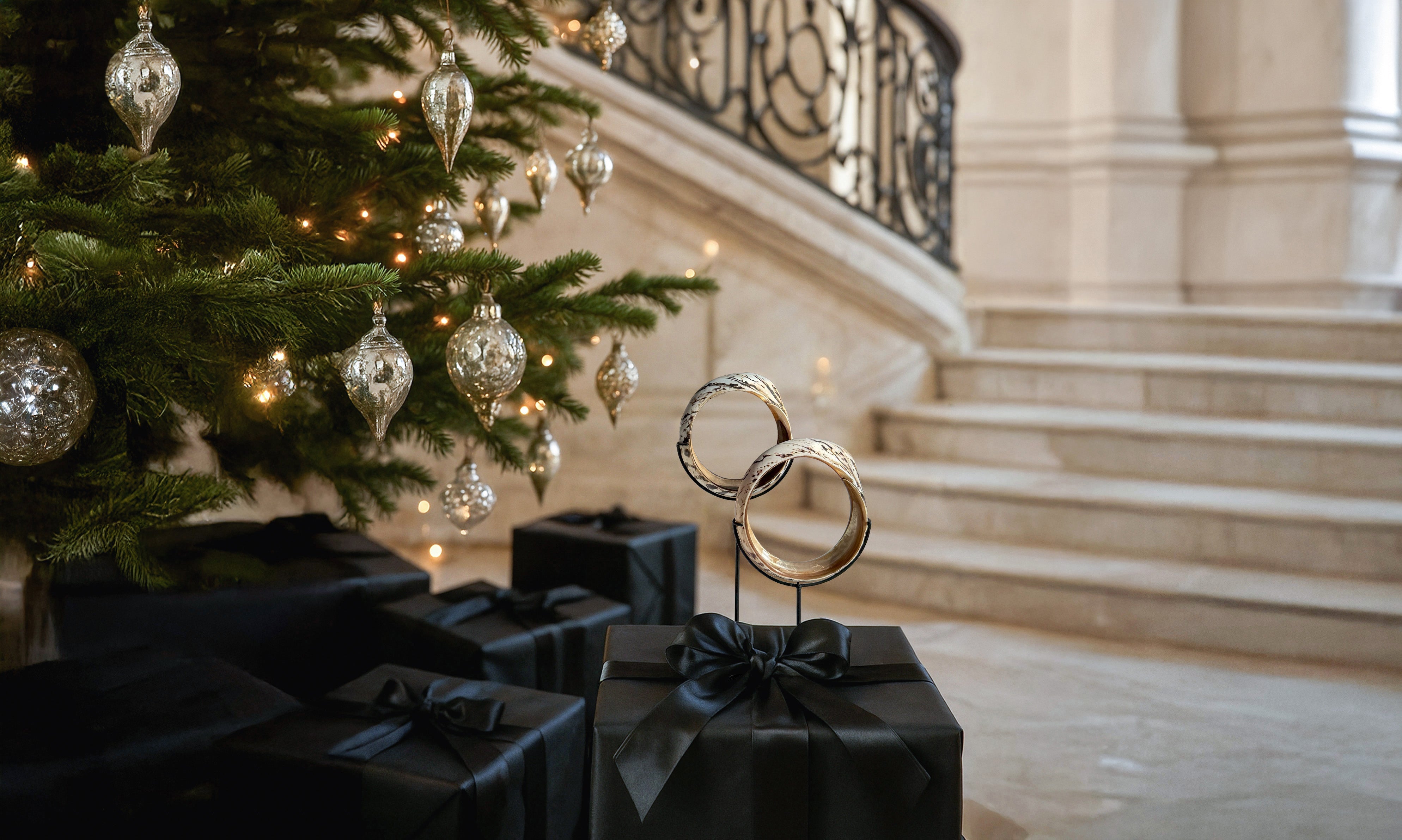 Holiday Look Book 2025–2026 – Handcrafted Home Décor & Gift Inspiration from Lake Como