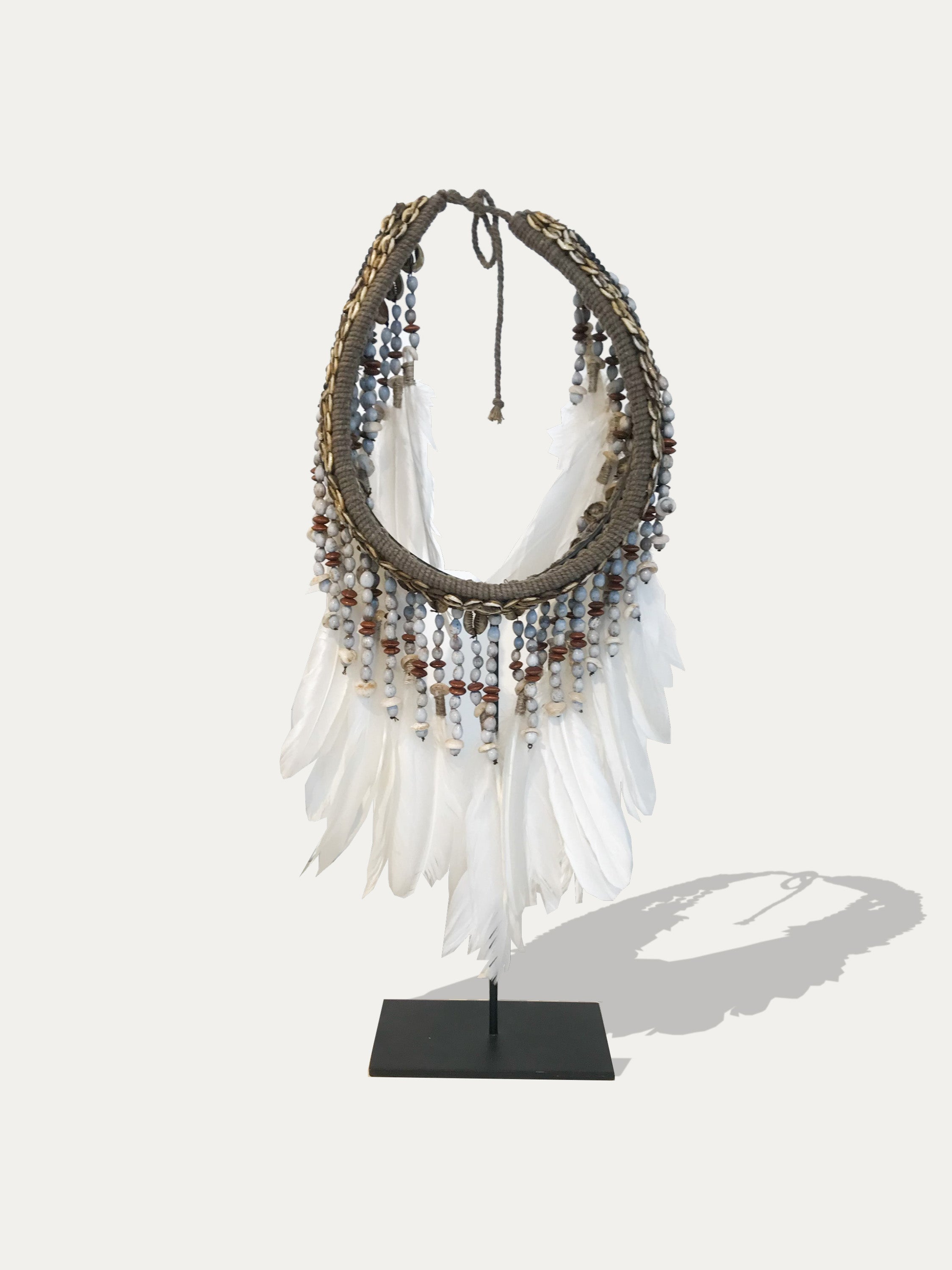 Feather necklace from Papua - Asian Art from Kirschon