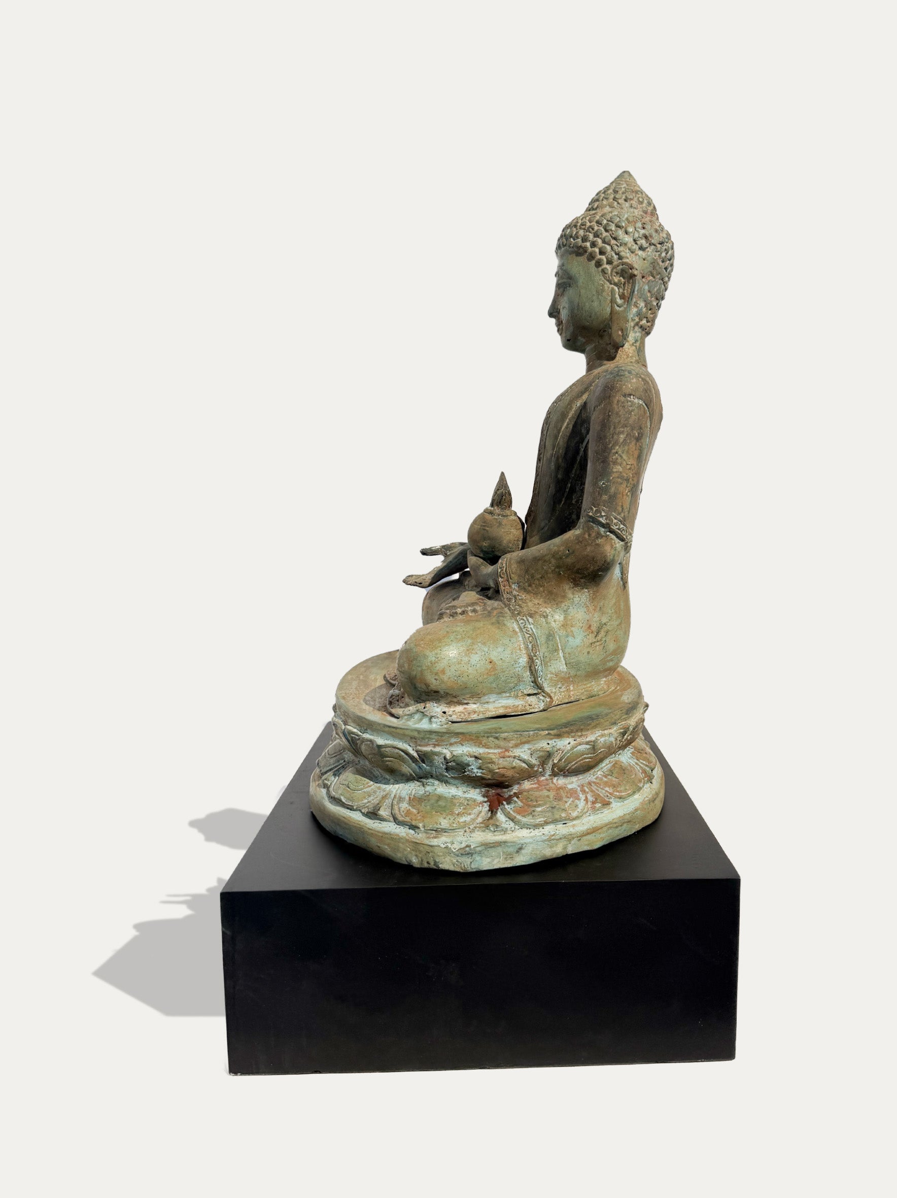 VINTAGE MEDITATING BUDDHA FROM JAVA