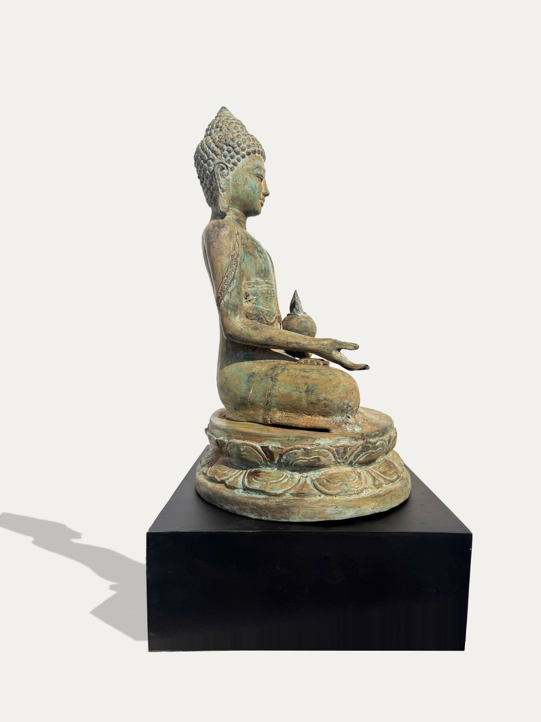 VINTAGE MEDITATING BUDDHA FROM JAVA