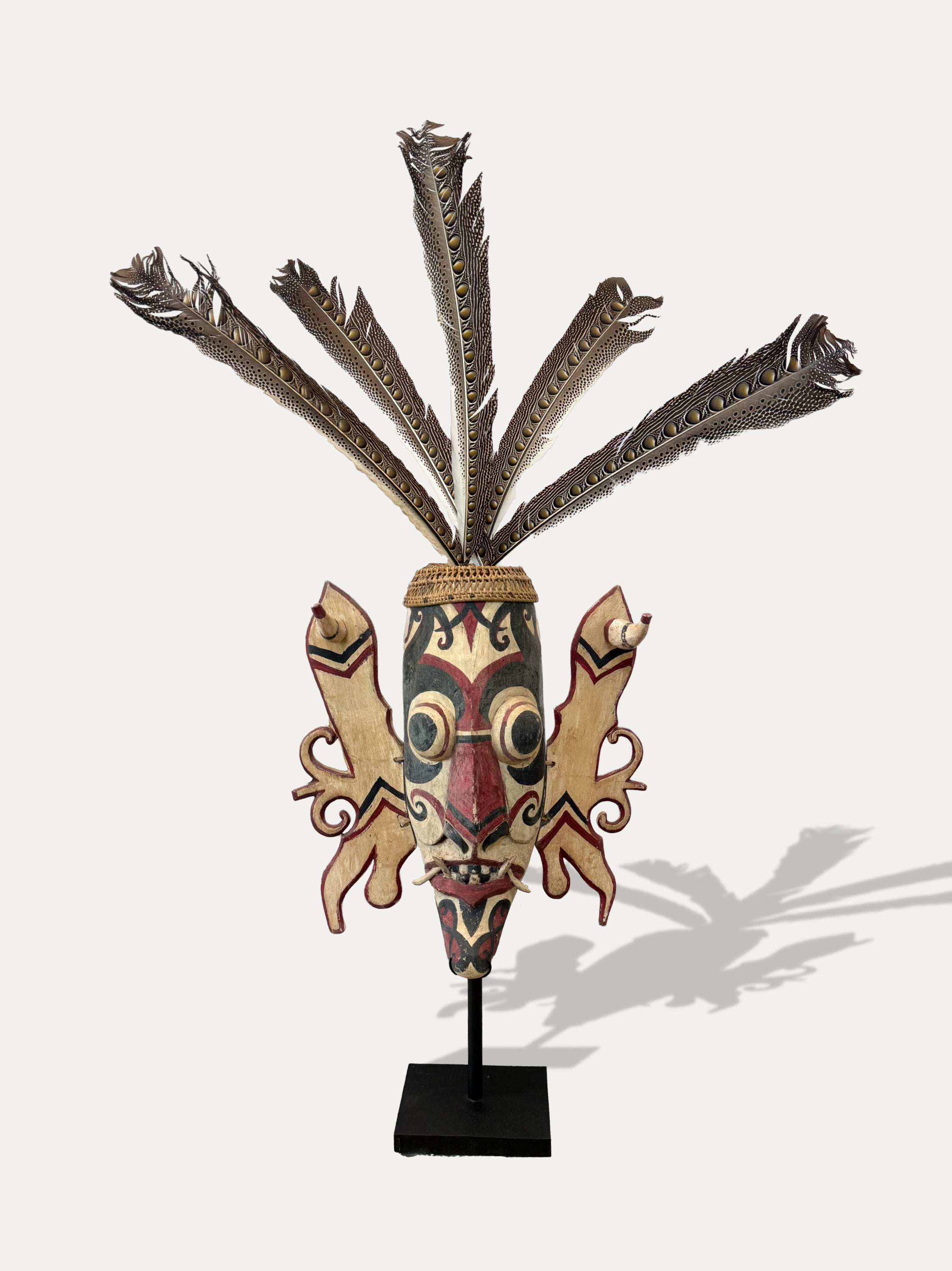 ceremonial-hudoq-mask-borneo-indonesian-tribal-art-decor