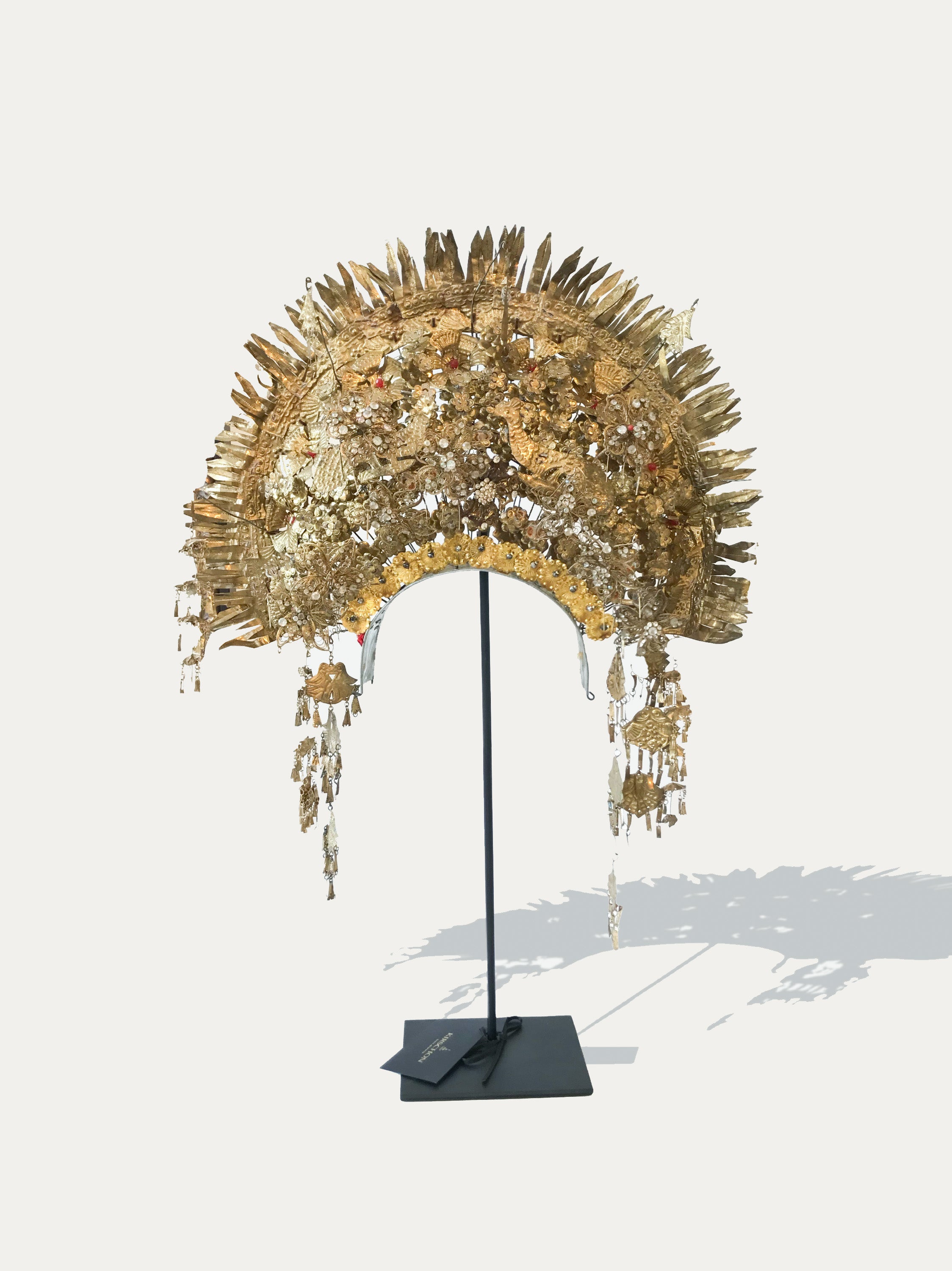 Suntiang crown from Sumatra - Asian art from Kirschon