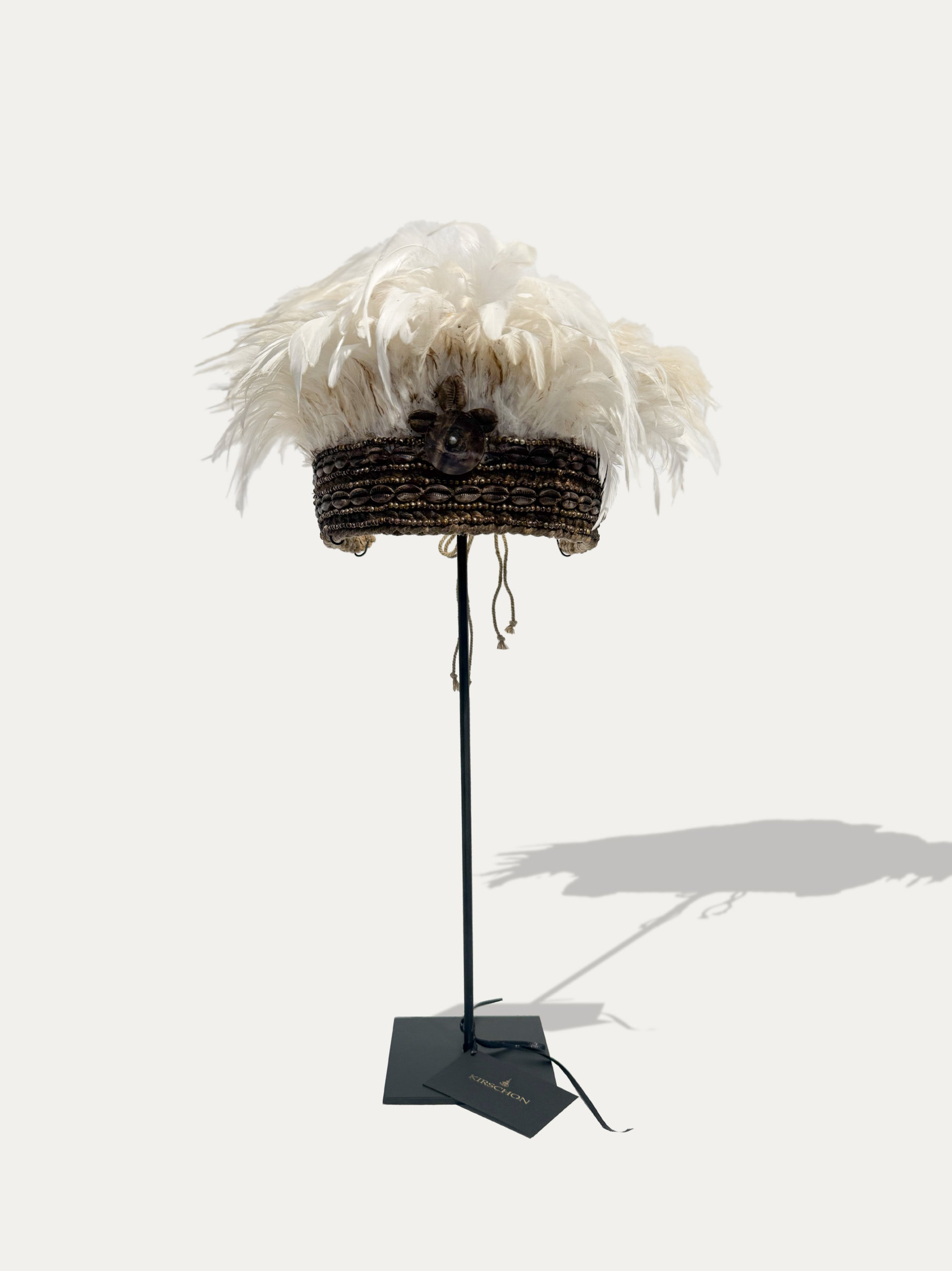 feather-headdress-papua-indonesia-tribal-art-kirschon.