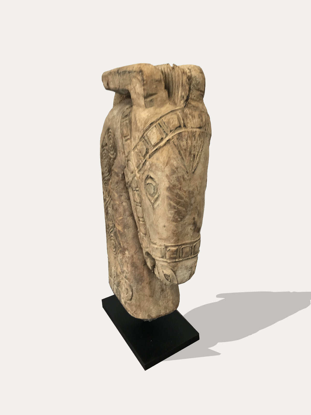 Large Kuda (Horse) Statue From Sumba