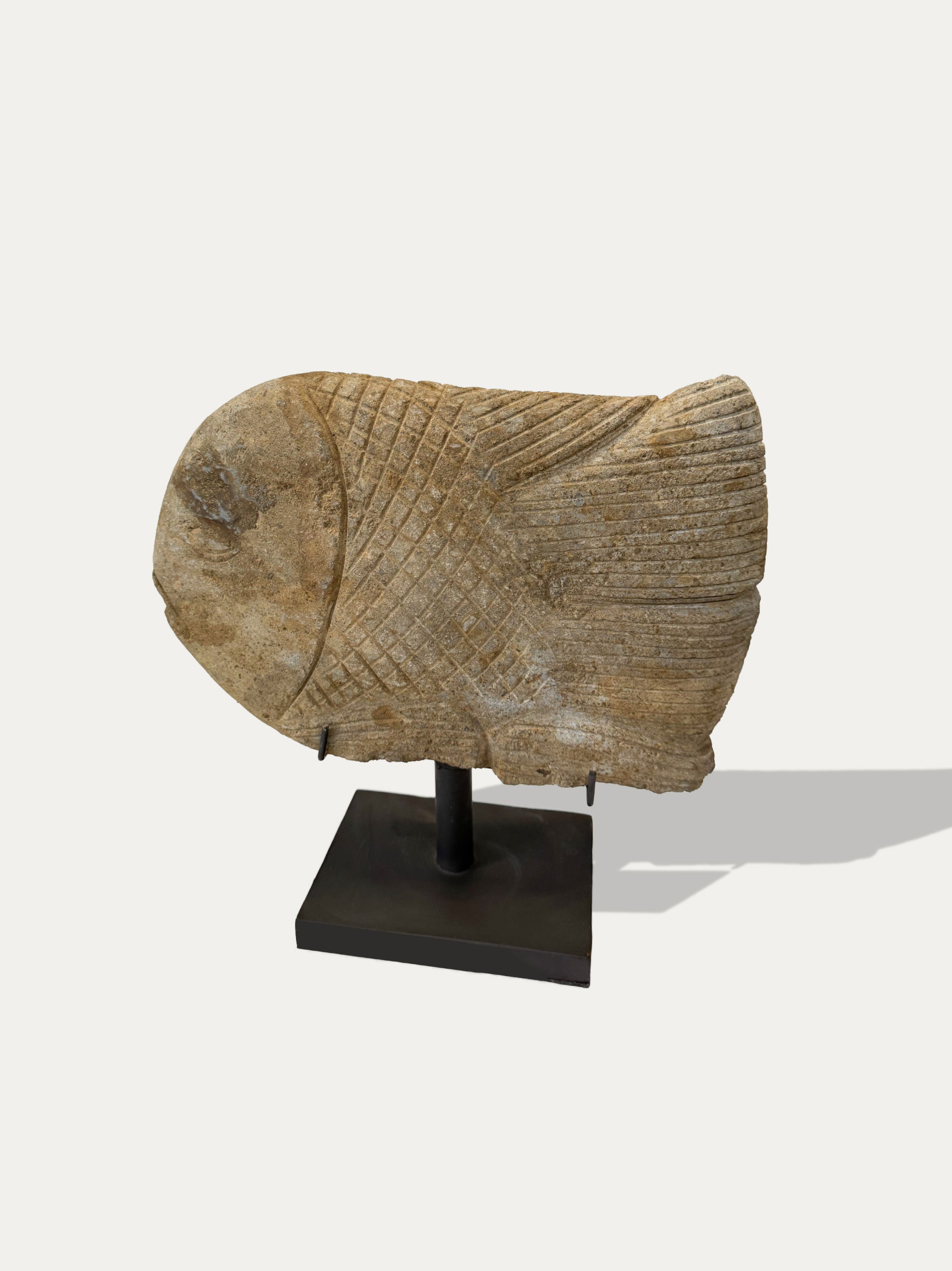 Handgeschnitzte Ikan (Fisch) Statue aus Java