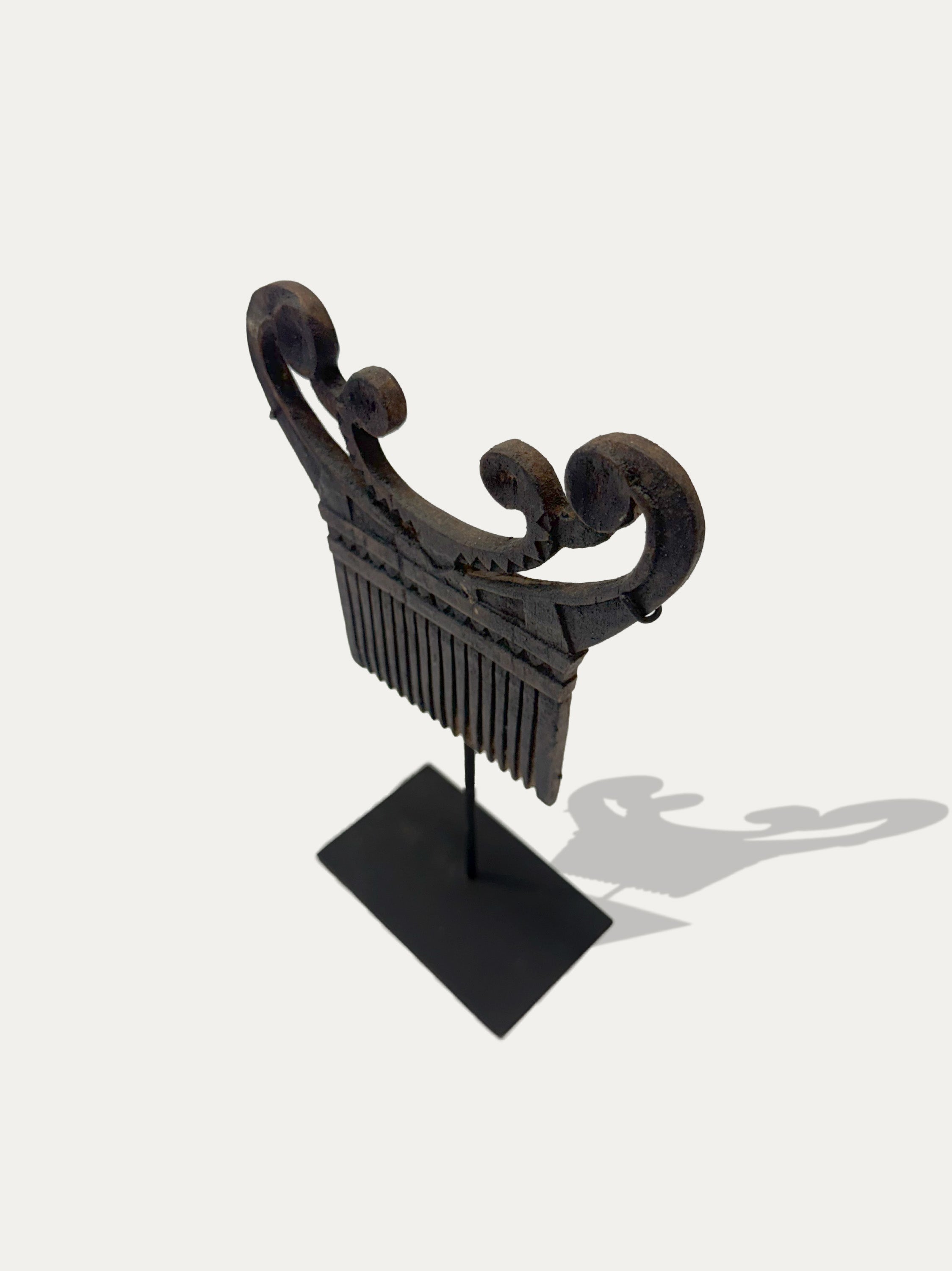 indonesian-wood-comb-lampung-artisan-home-decor-kirschon