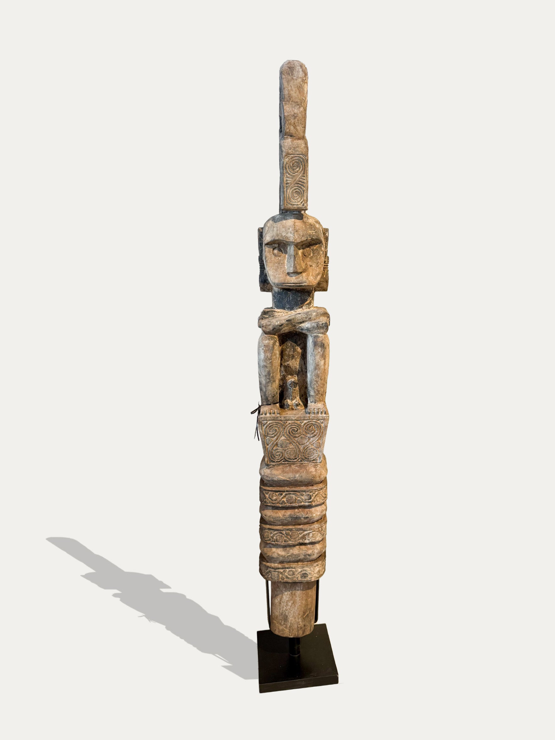 Le roi de Leti - Totem en bois de Sumba