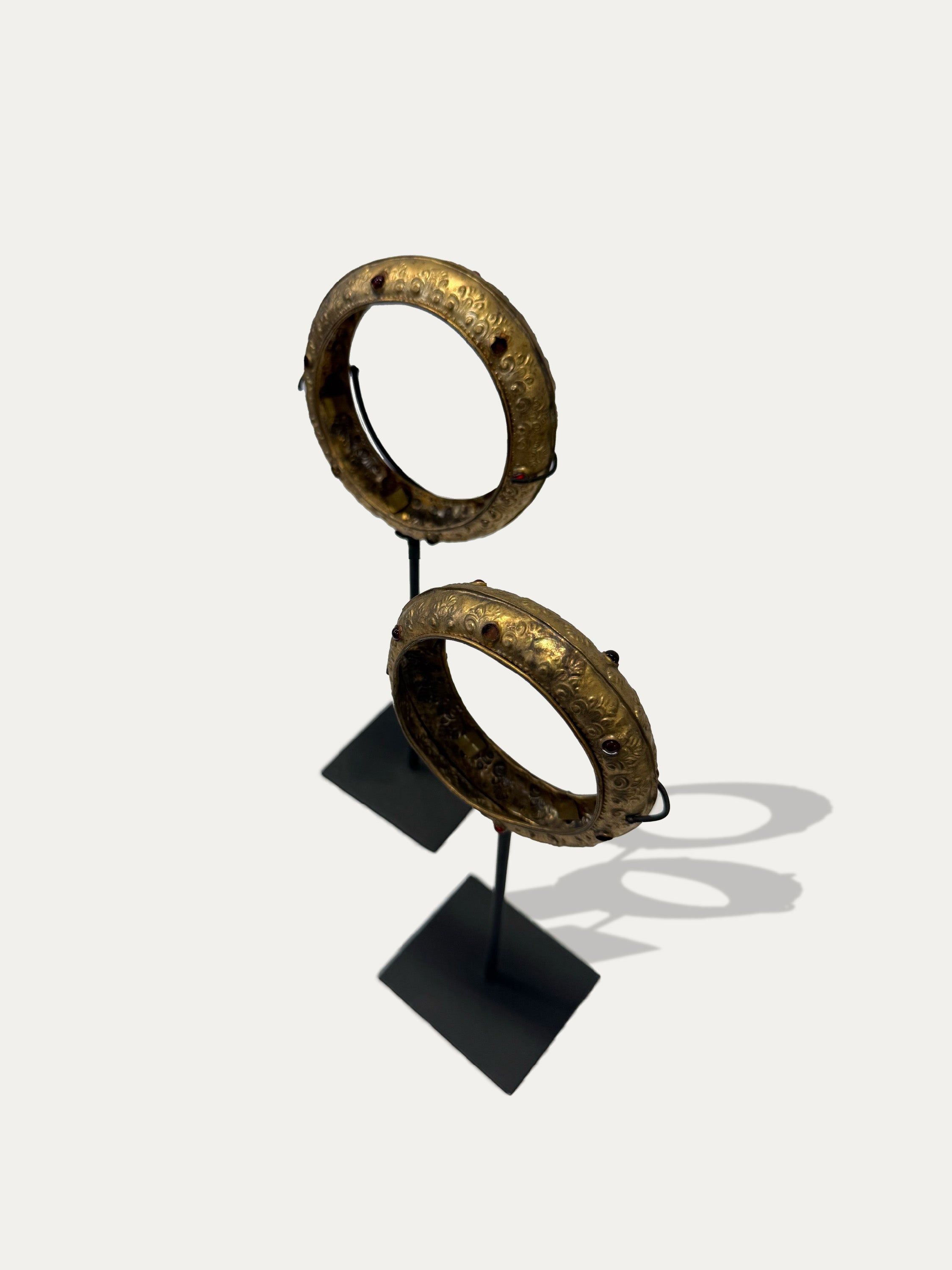 set-of-2-vintage-wedding-bangles-bali-heirloom-jewelry-kirschon