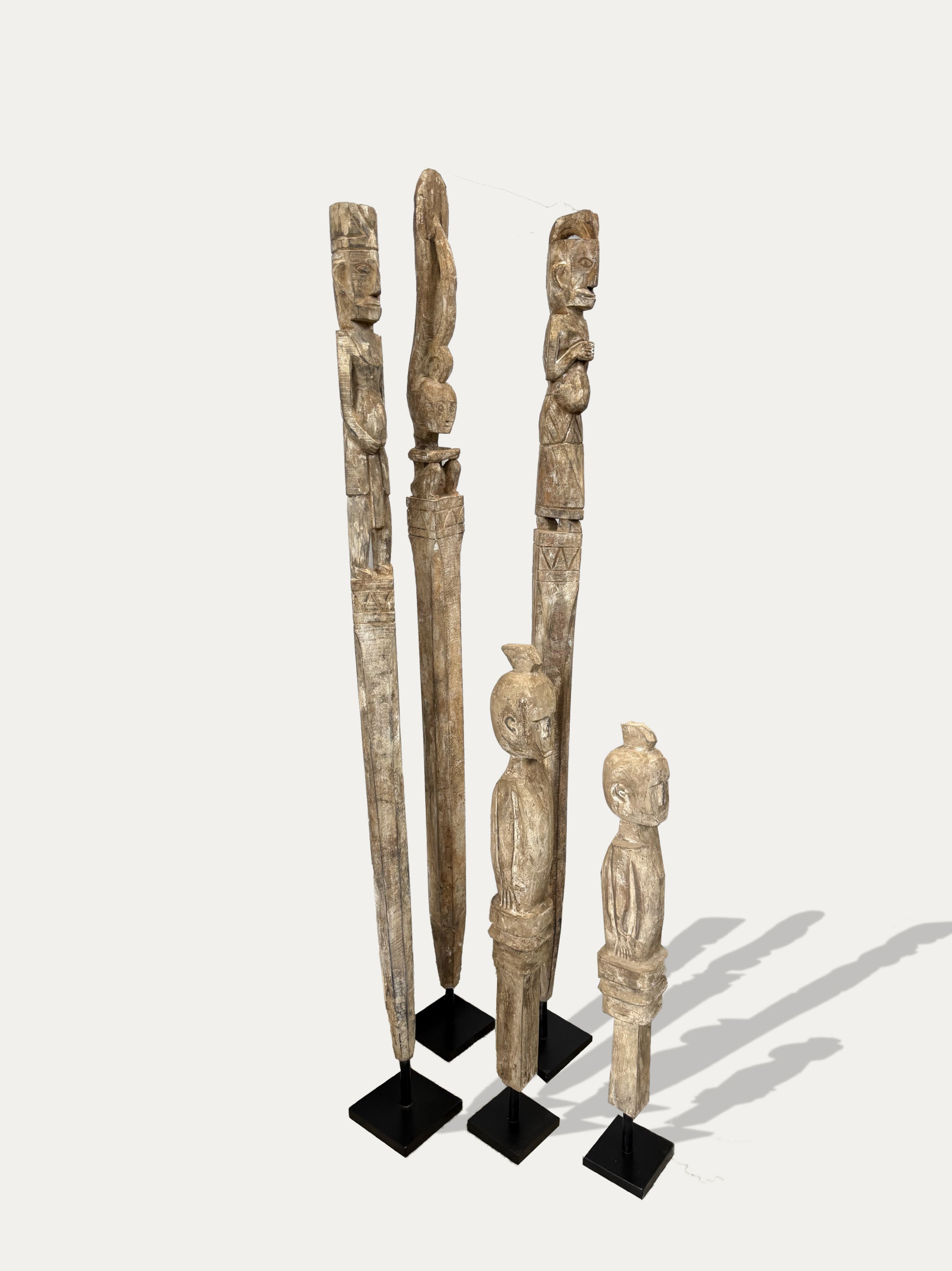 set-5-tribal-sculptures-Kalimantan-Sumba-Indonesia-kirschon