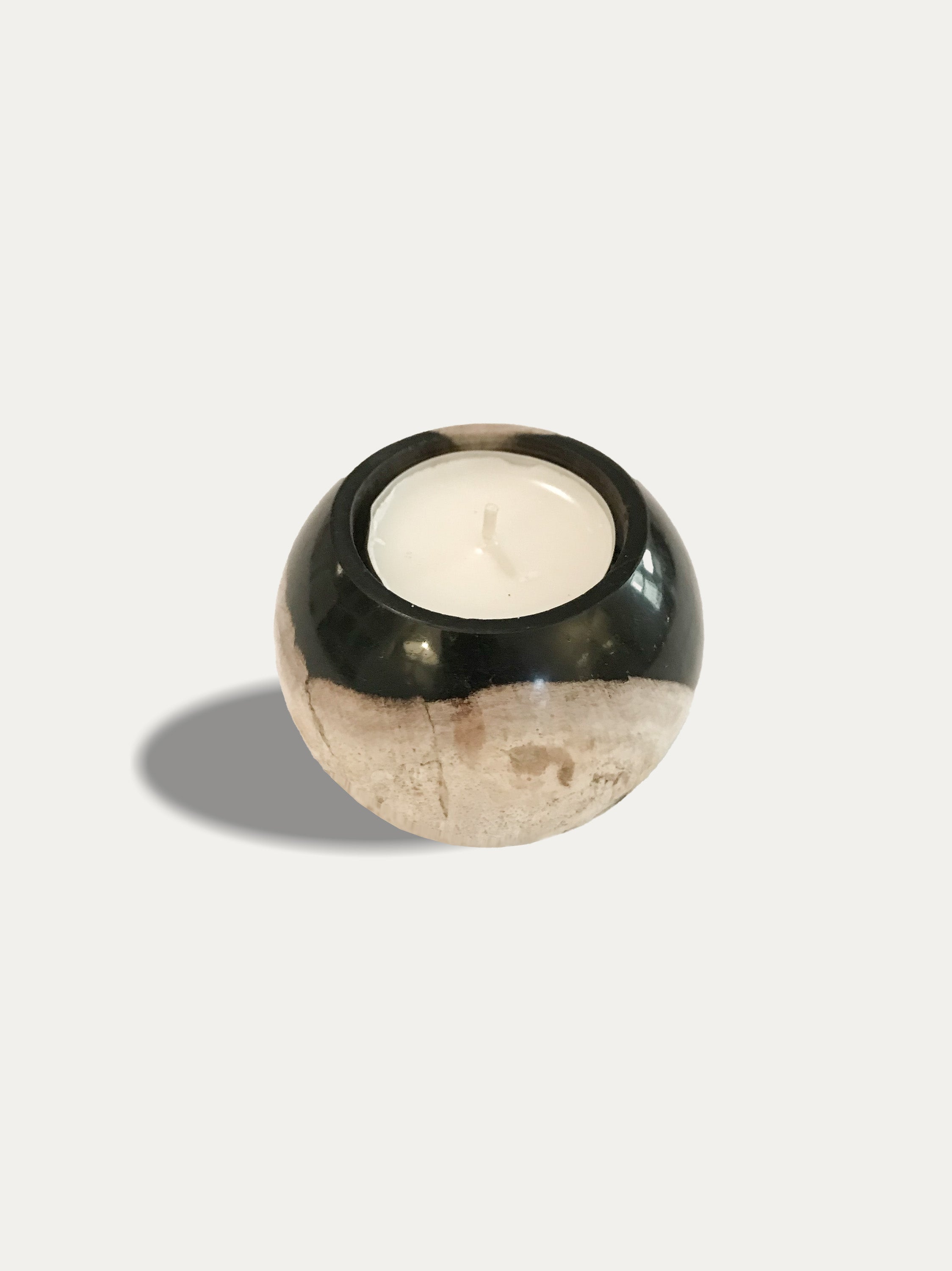 Round reversible candle/incense holder in petrified wood and assorted Balinese incense