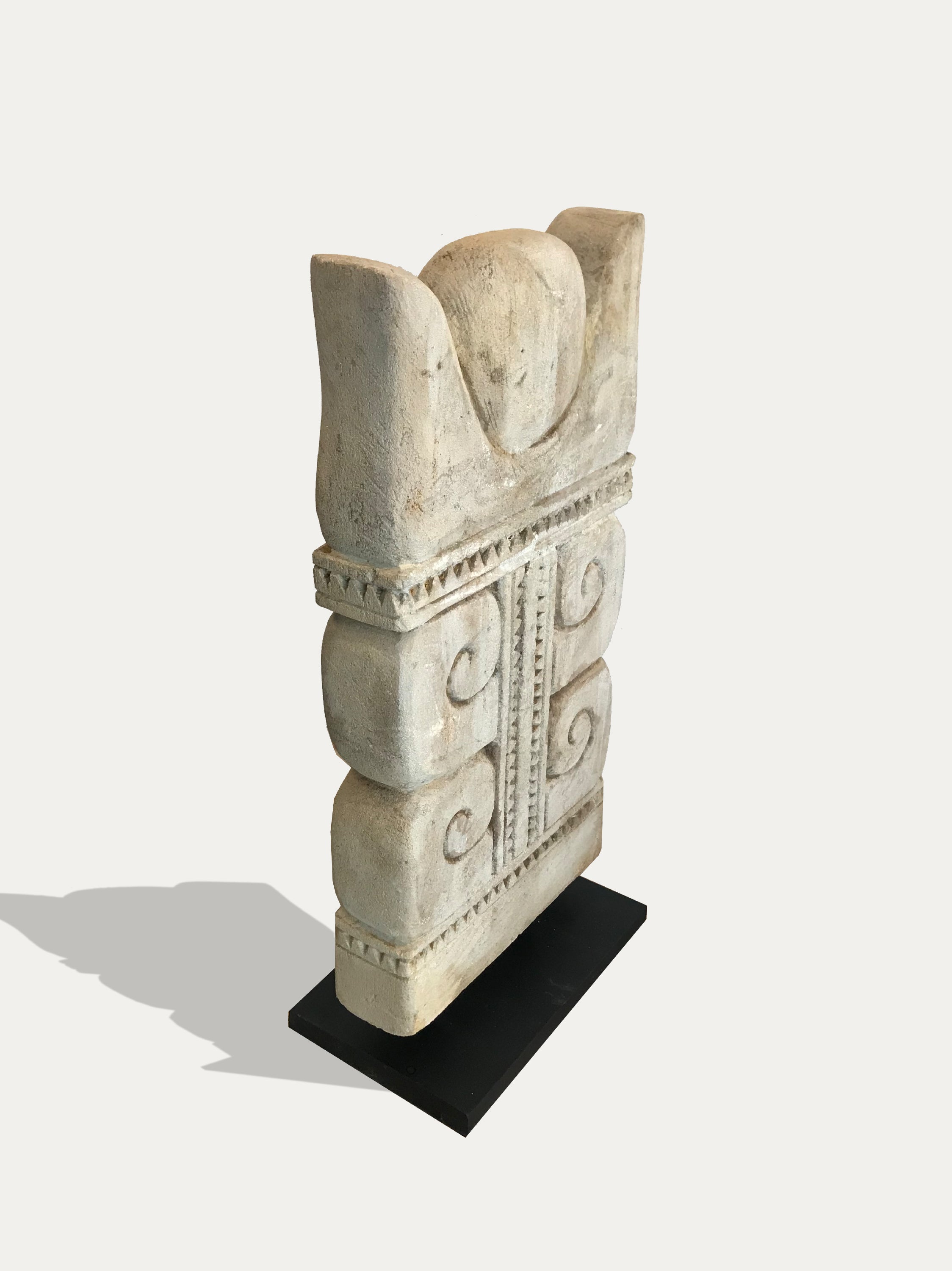 Asian art, A stele stone statue from Sumba in Indonesia from Kirschon.com