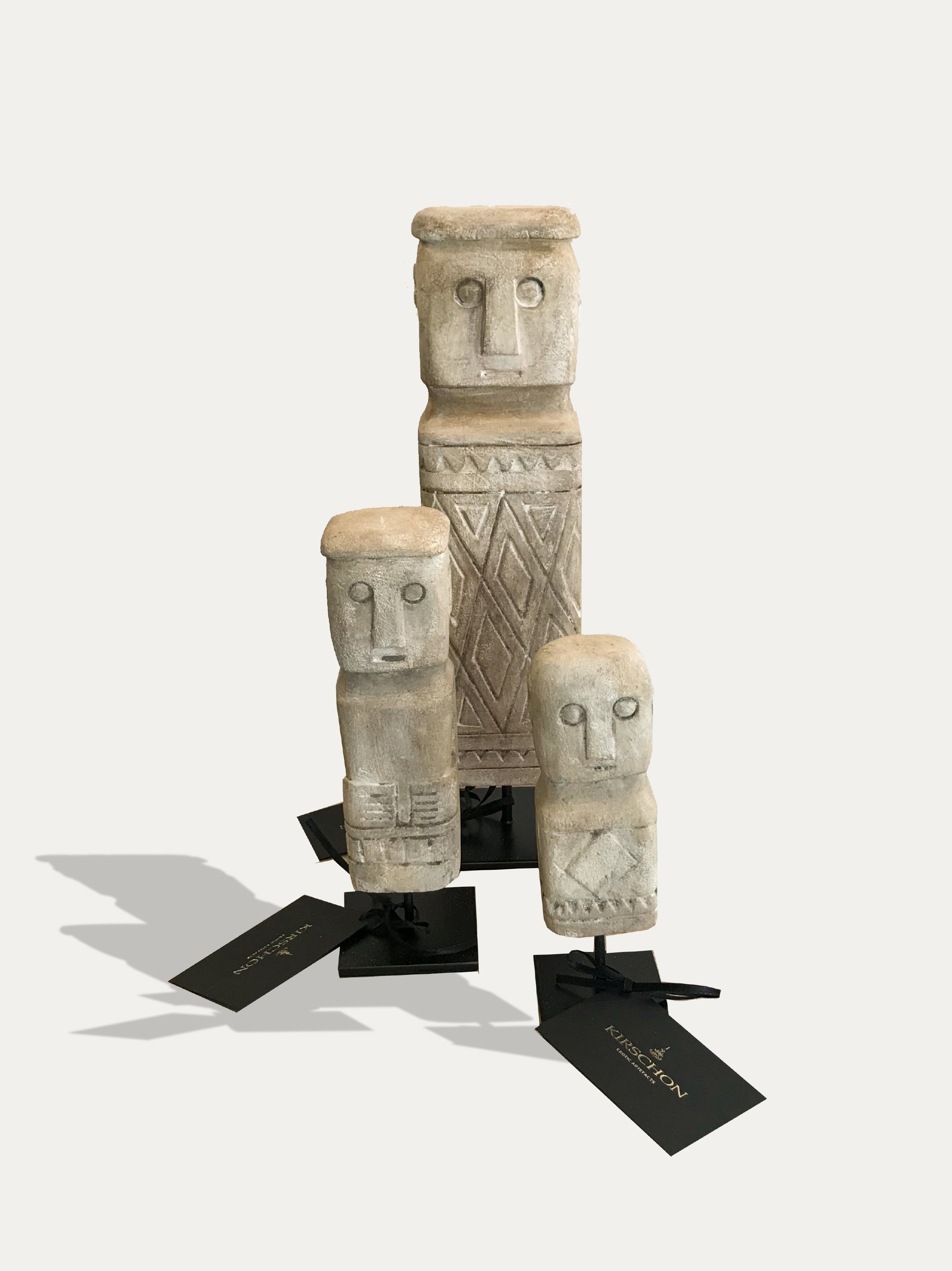 Set of 3 Tribal Limestone Statues from Timor - Asian Art from Kirschon
